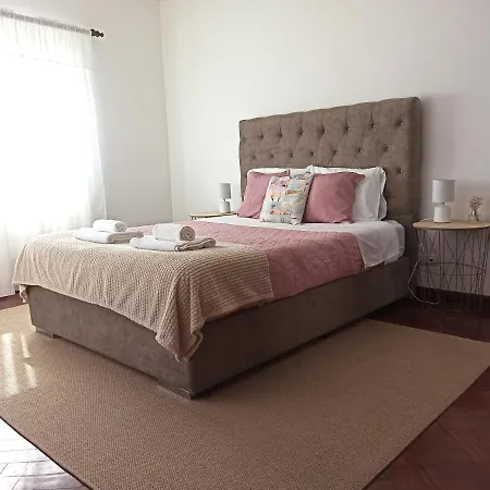 Nyaraló Dutra's House *