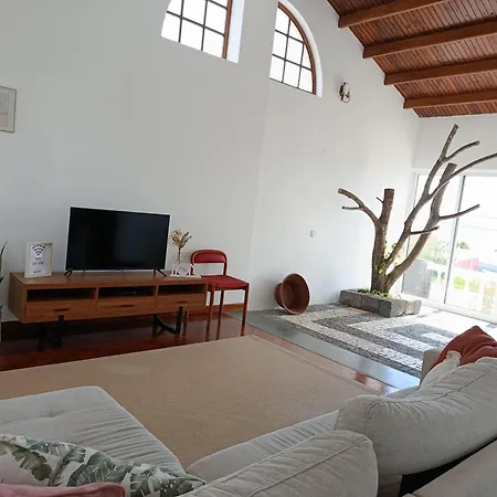 Dom wakacyjny Dutra's House Horta (Azores)