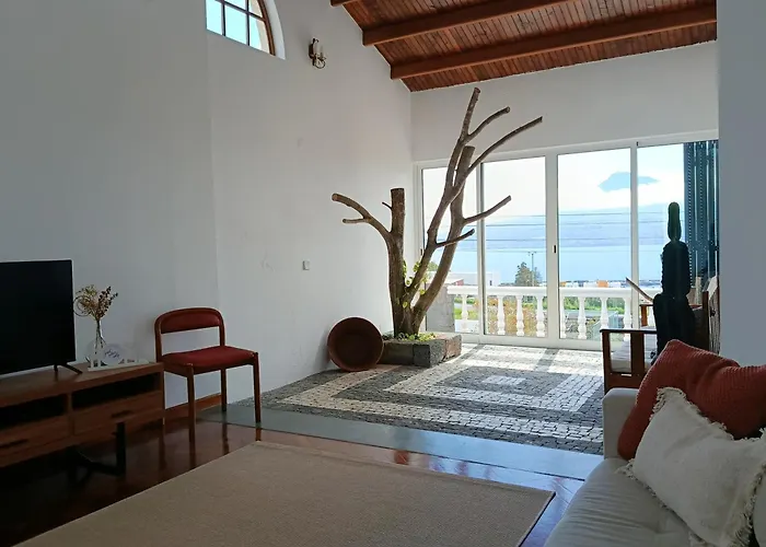 Dutra's House Tatil Evi *